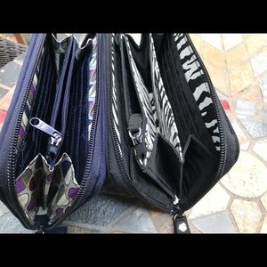 Vera Bradley wallet - two colors to choose from